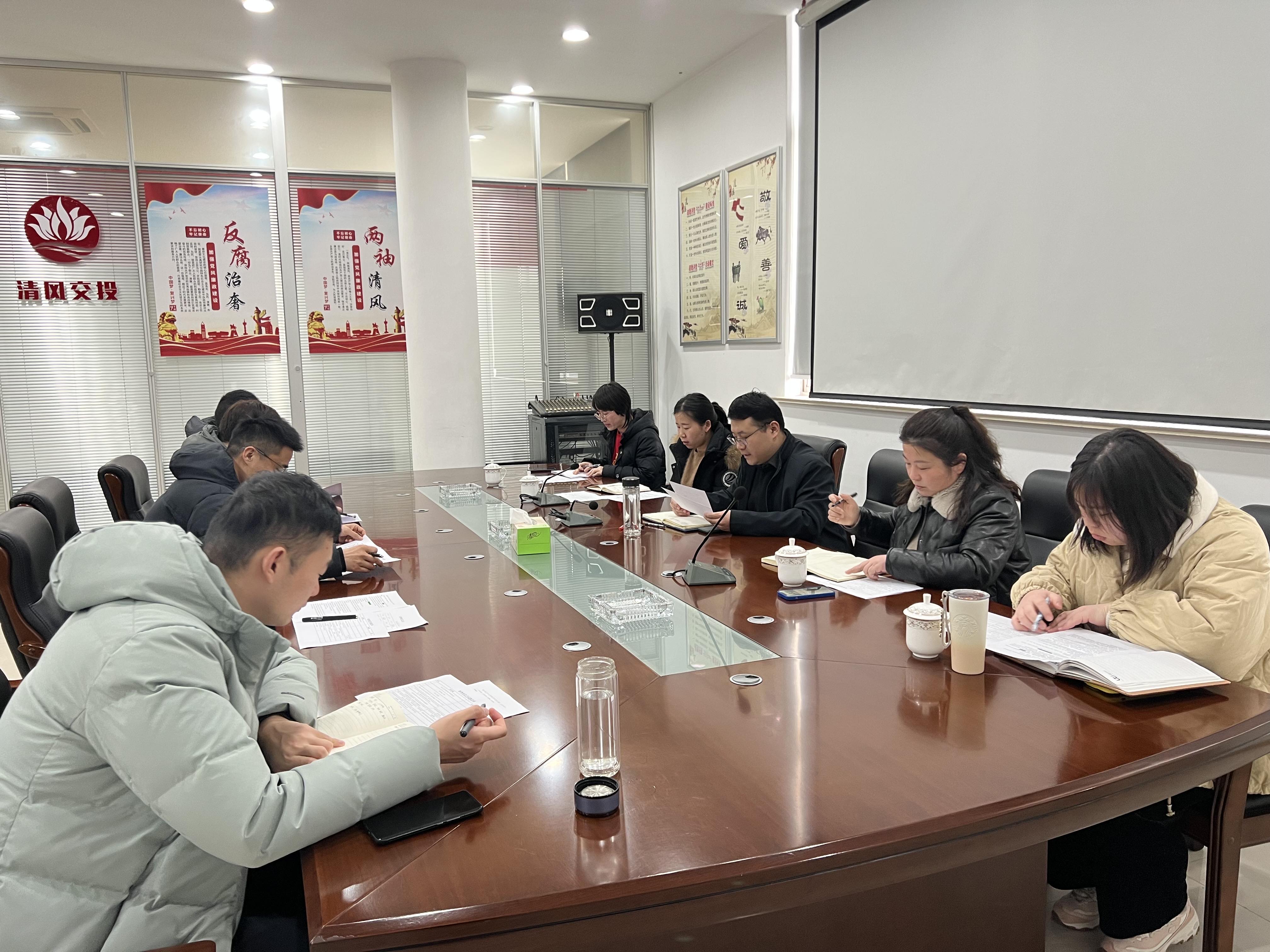 财务图片.jpg 财务图片.jpg