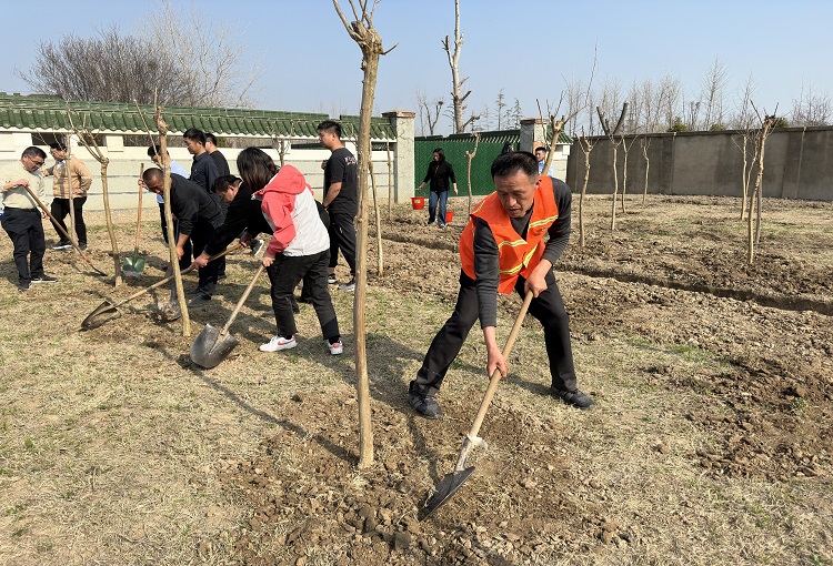 王永建.jpg 王永建.jpg