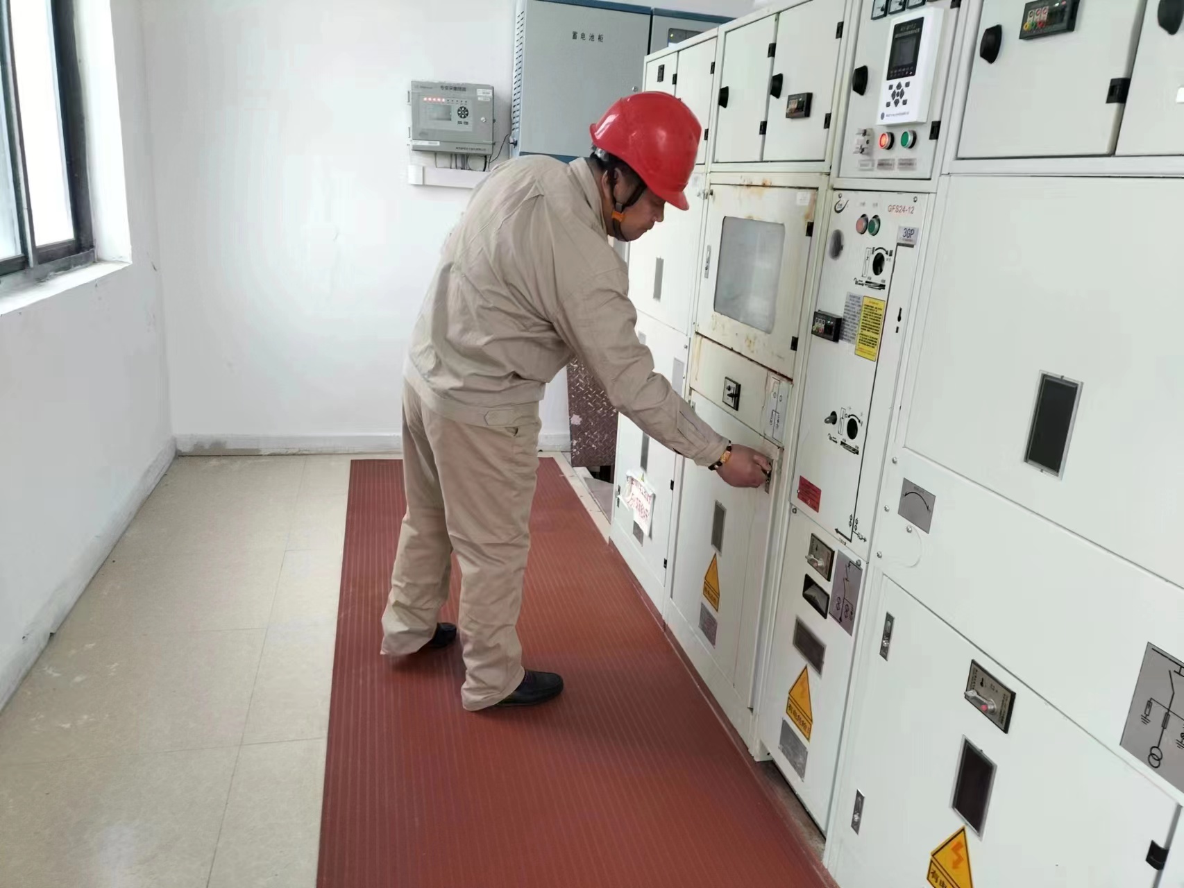 5f0a84006c97a2ae23916e824908ad1.jpg 5f0a84006c97a2ae23916e824908ad1.jpg