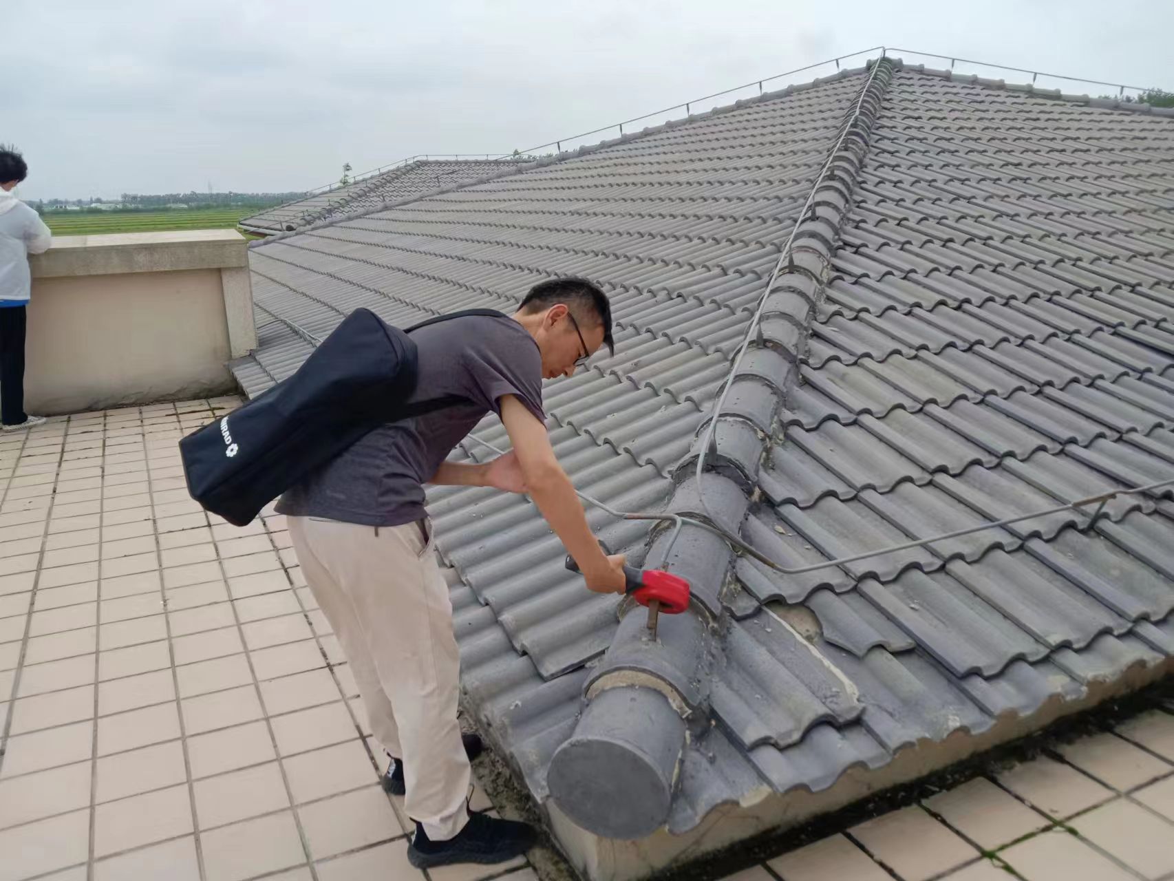 盐东服务区.jpg 盐东服务区.jpg