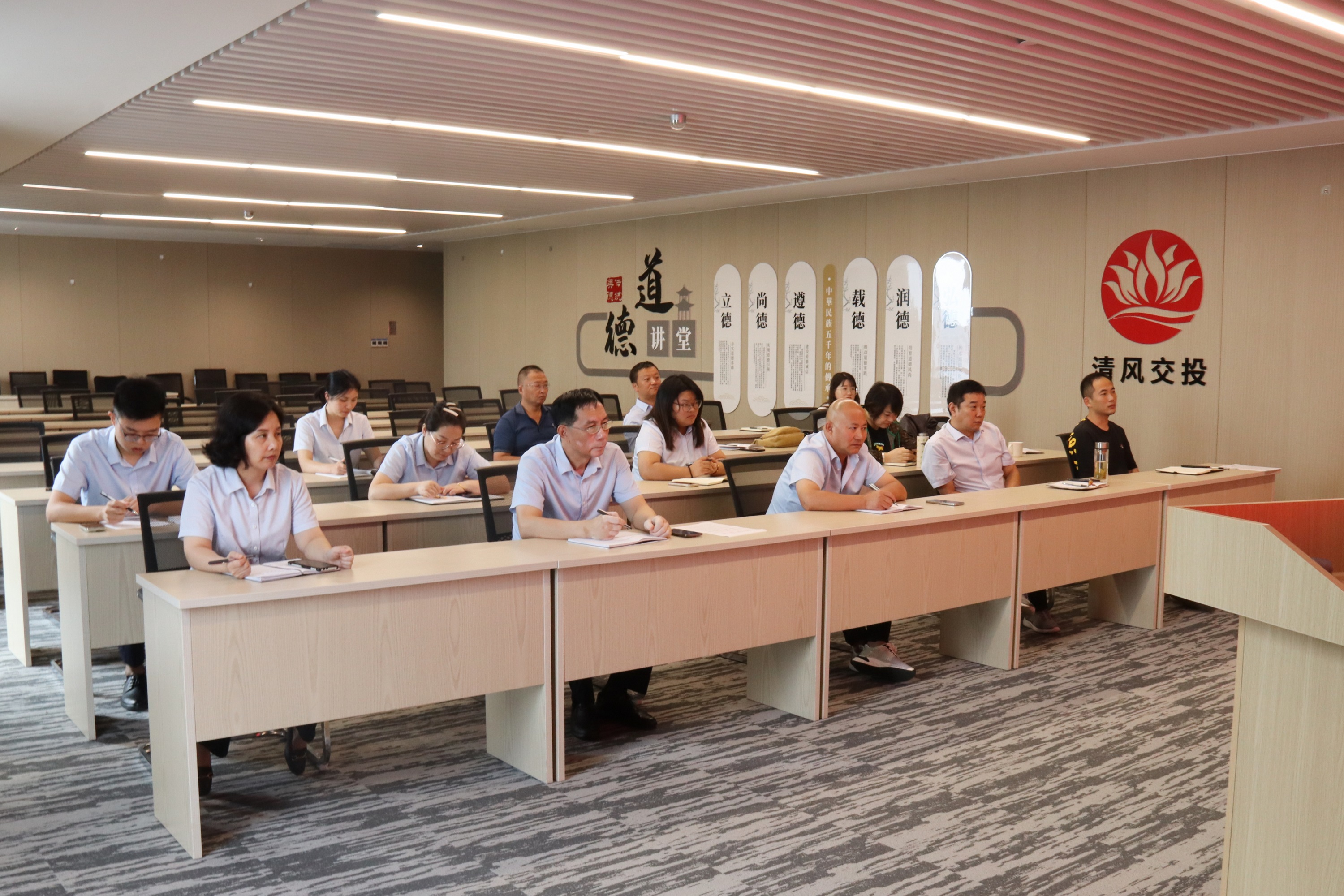 e471a56a1ad146a38d740e6666fbe6f.jpg e471a56a1ad146a38d740e6666fbe6f.jpg