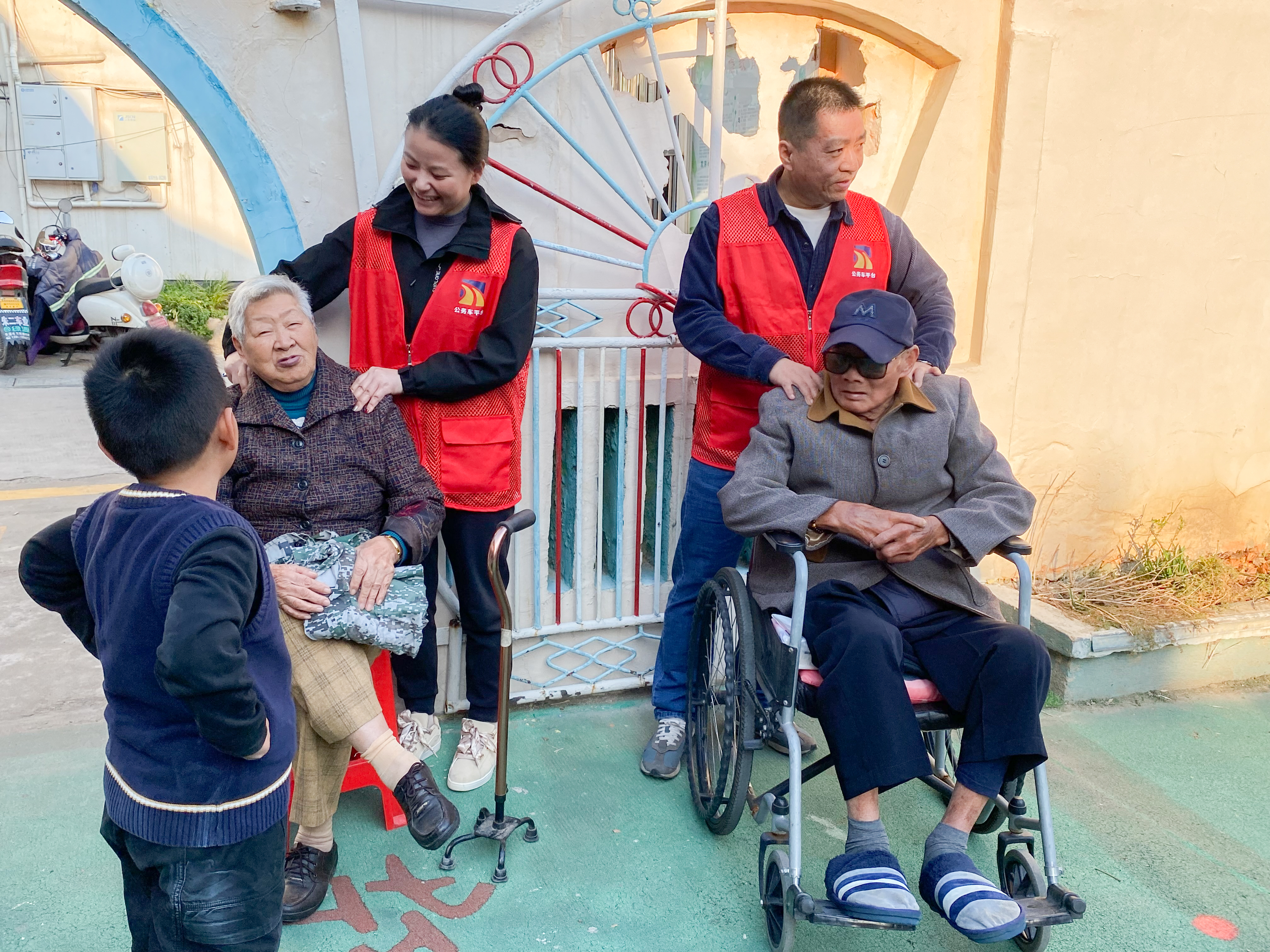 平台-6.jpg 平台-6.jpg