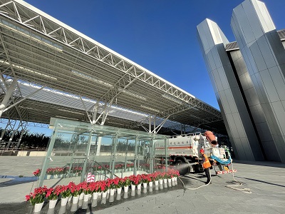 浇水2.jpg 浇水2.jpg