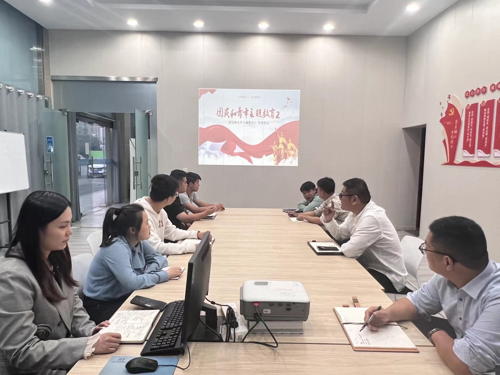 正在上传... 正在上传...