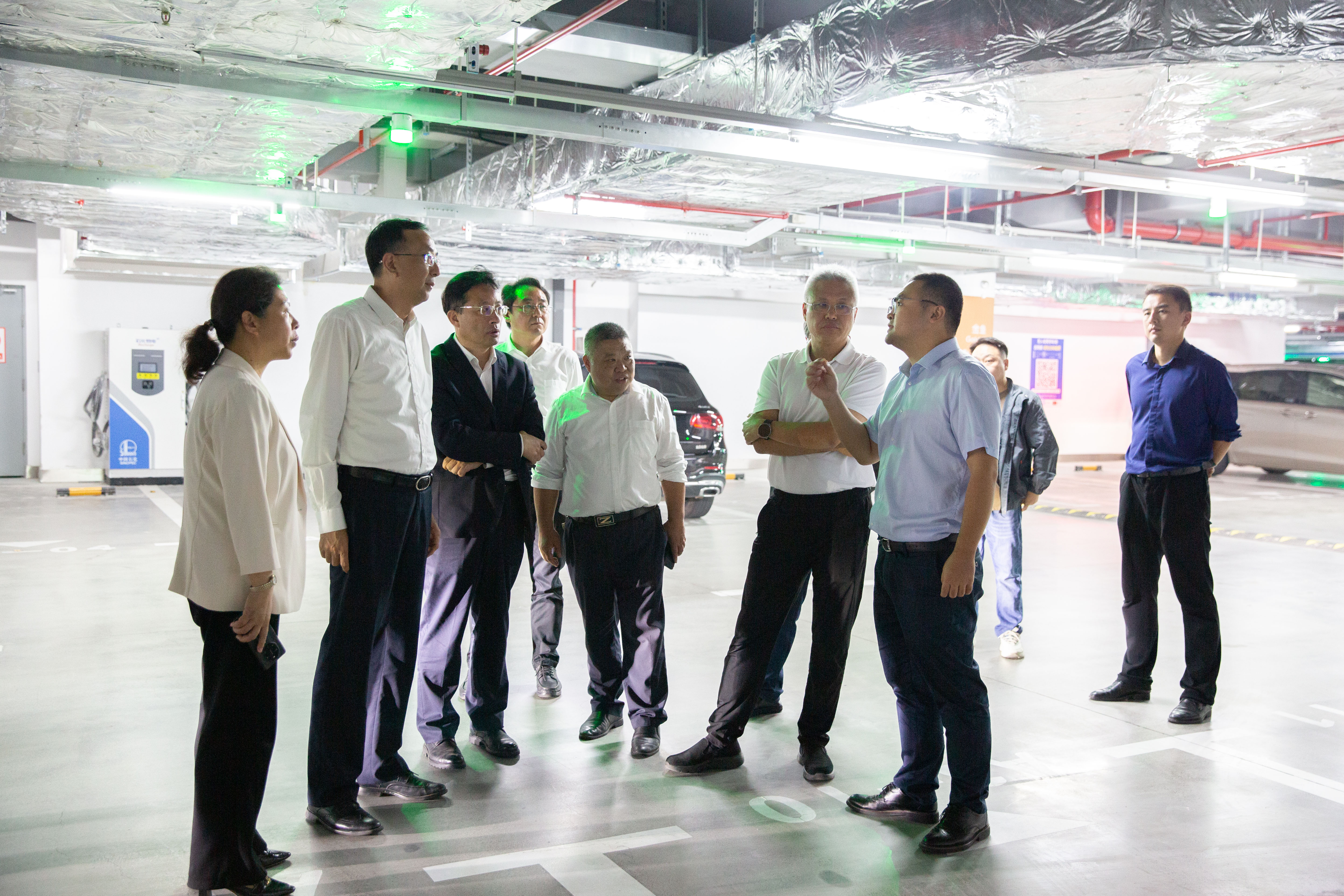 中石化江苏石油分公司总经理胡珣一行来新盐集团开展业中石化江苏石油分公司总经理胡珣一行来新盐集团开展业务交流-1.jpg 中石化江苏石油分公司总经理胡珣一行来新盐集团开展业中石化江苏石油分公司总经理胡珣一行来新盐集团开展业务交流-1.jpg