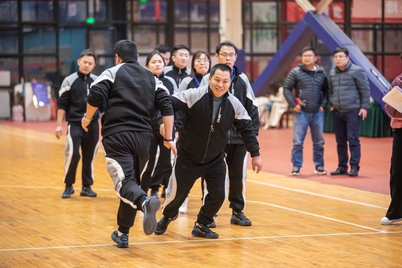 正在上传... 正在上传...