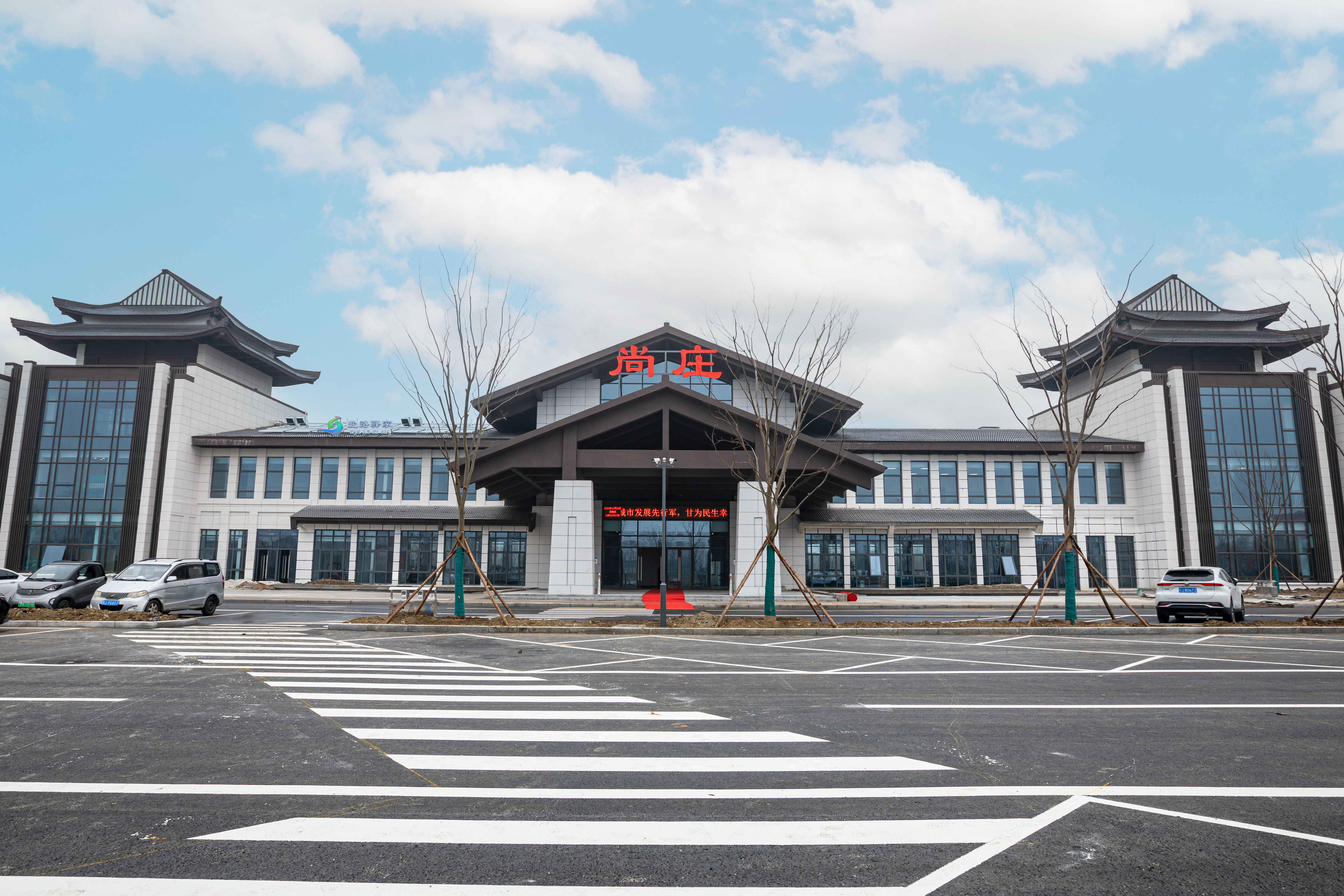 楼王.jpg 楼王.jpg