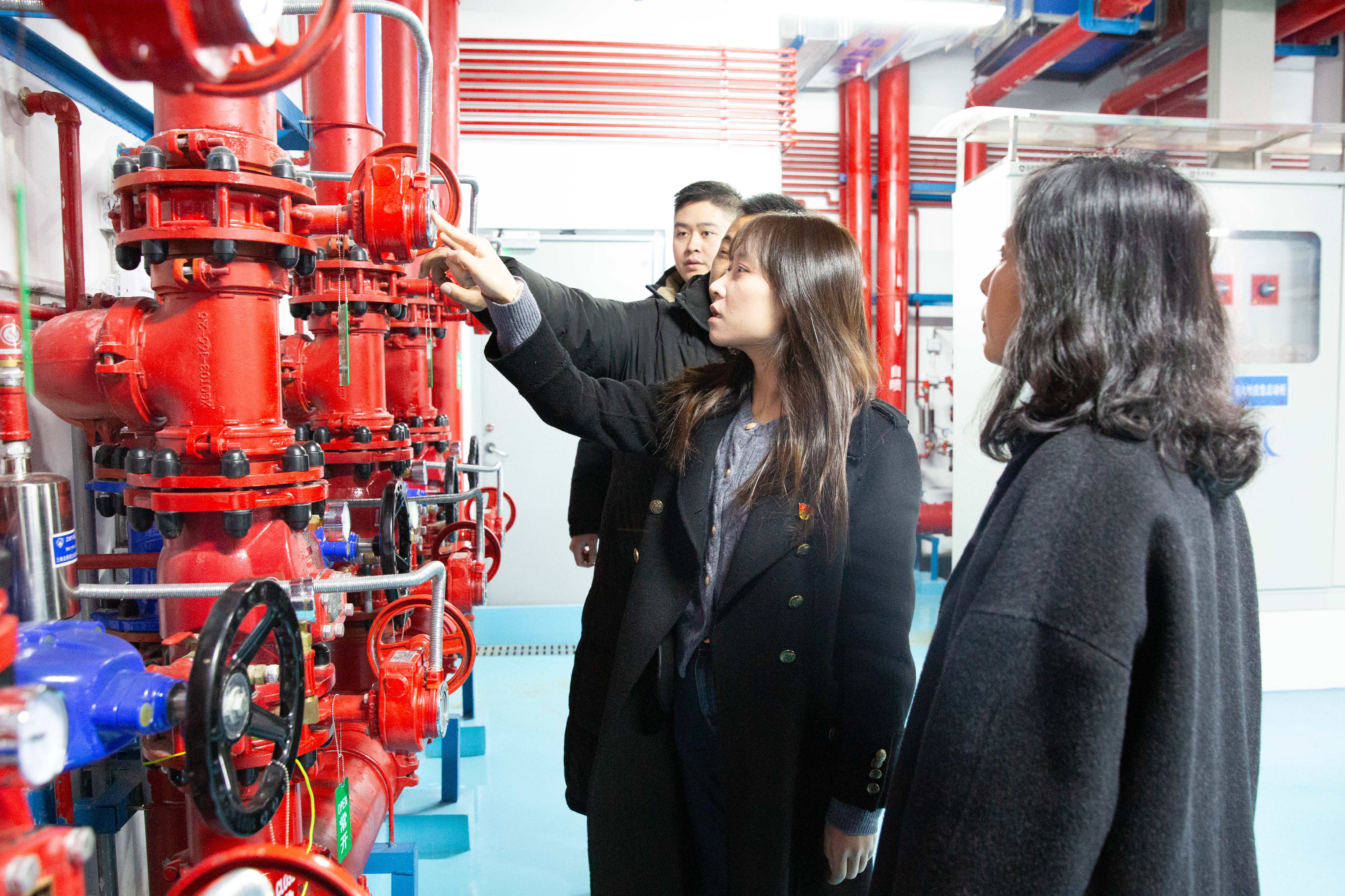 QA1A6964.jpg QA1A6964.jpg