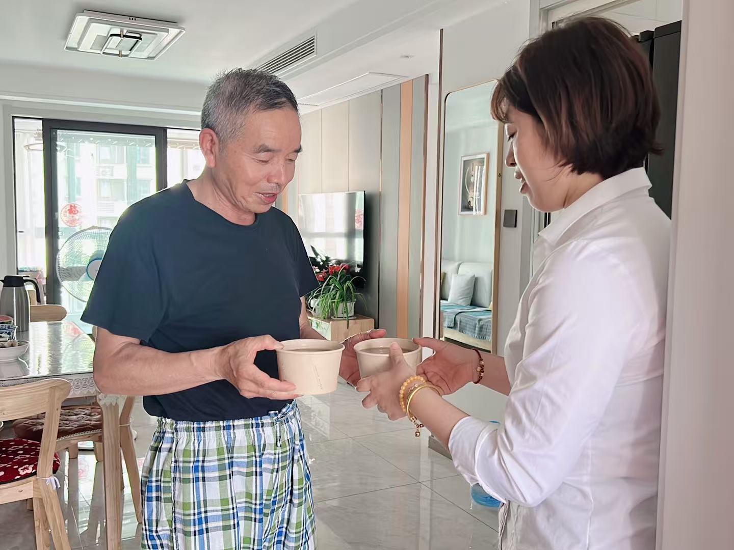 绿豆汤4.jpg 绿豆汤4.jpg